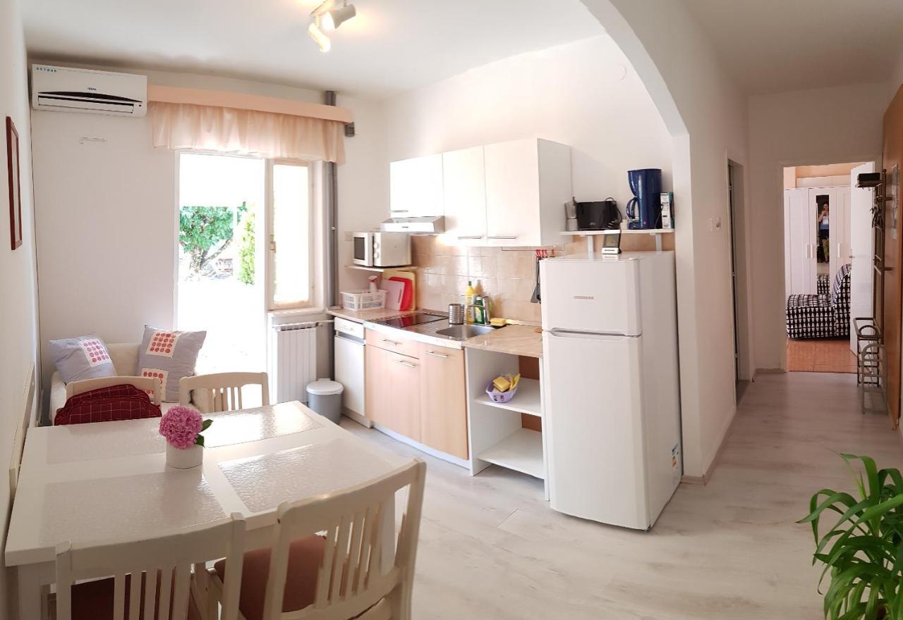 Apartments Lori Poreč Dış mekan fotoğraf