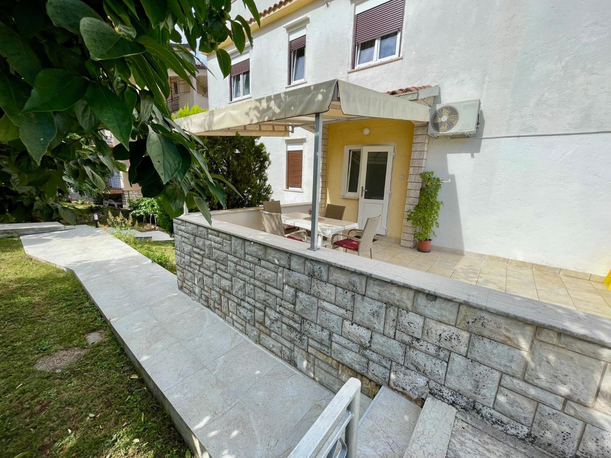 Apartments Lori Poreč Dış mekan fotoğraf