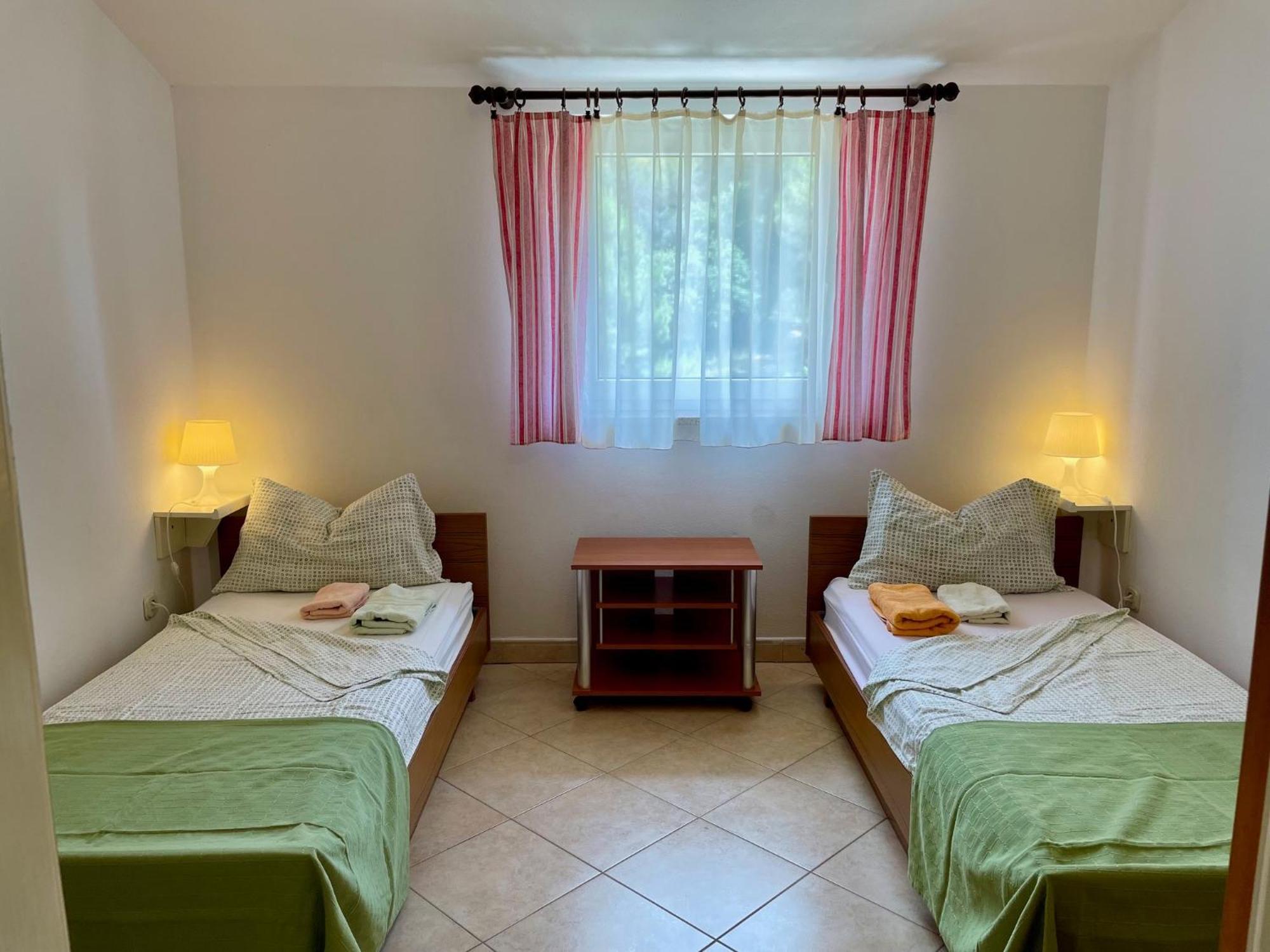 Apartments Lori Poreč Oda fotoğraf